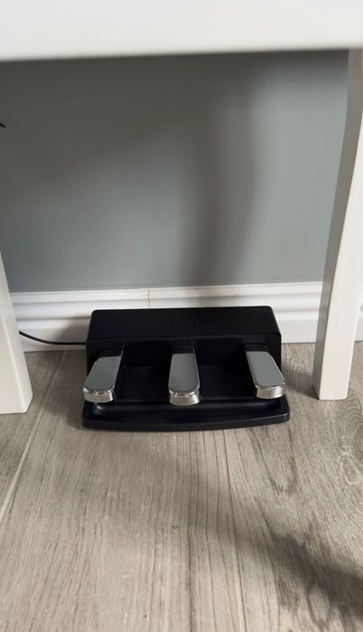 Pian Korg LP-180 Alb+scaun bonus