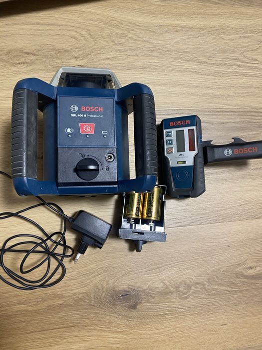Nivela laser BOSCH GRL400 H