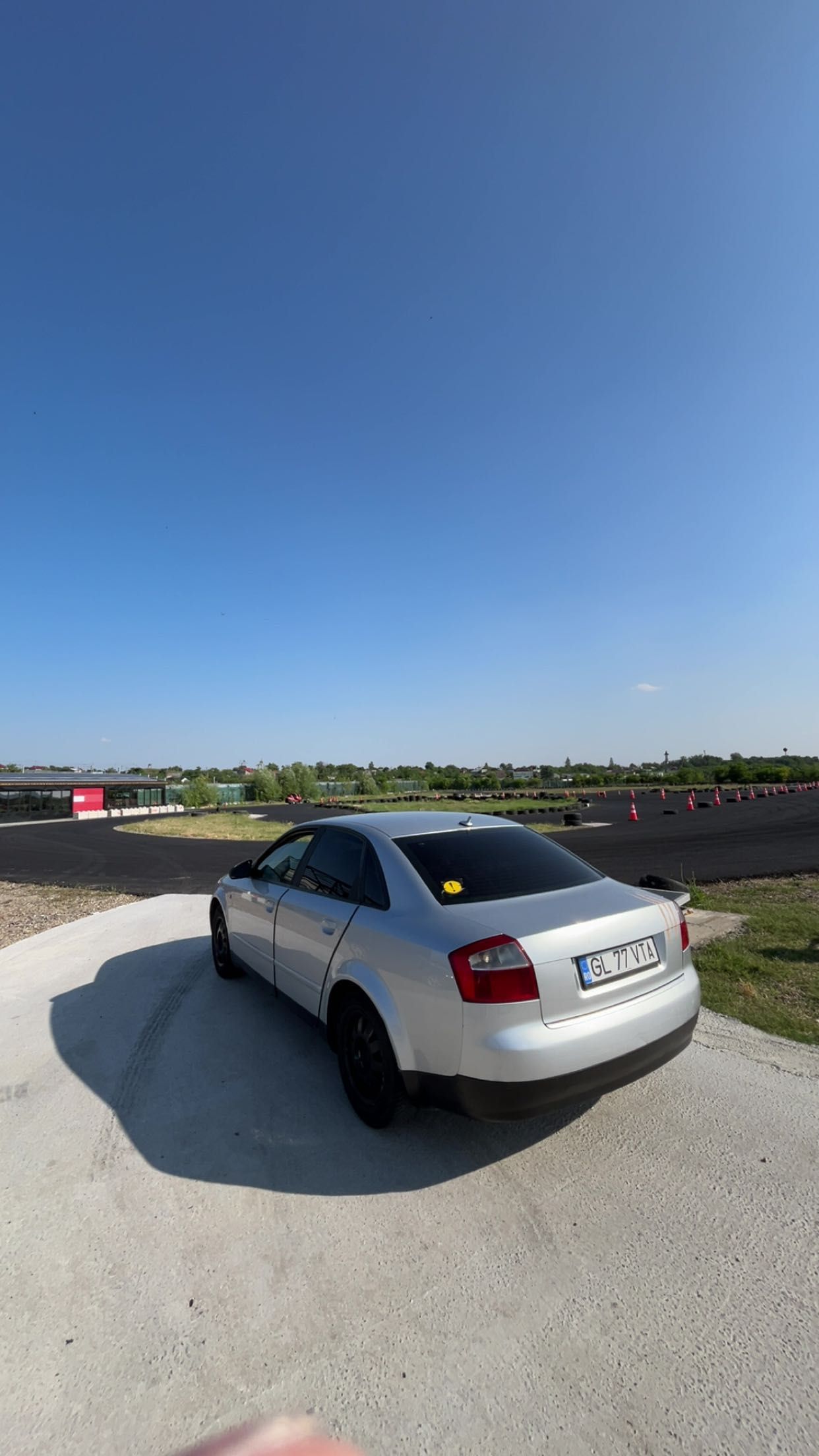Vând audi a4 b6 1.9 TDI