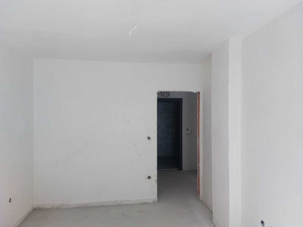 Продава се Двустаен апартамент в Пловдив, Кючук Париж - 74 кв.м за 1095 €/кв.м - Снимка #4