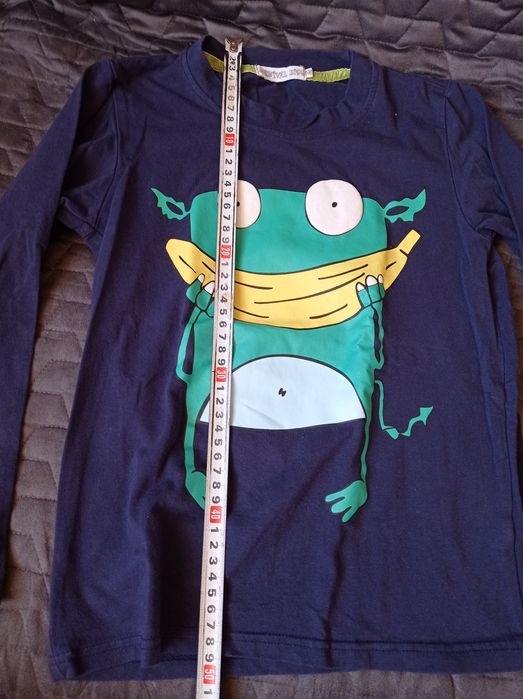 Блуза за 140 см.