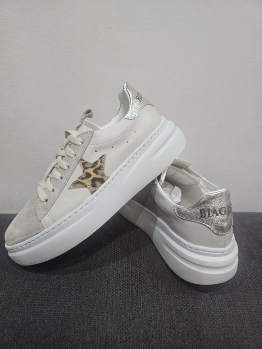 Дамски кецове  BIAGIS'S от естествен велур в бежов цвят