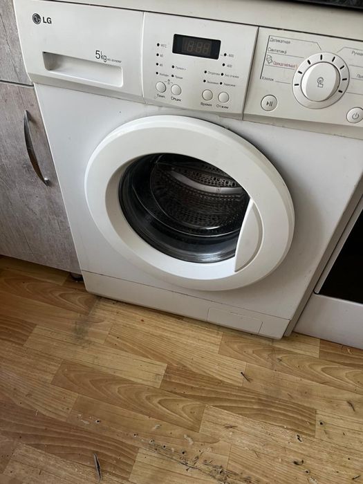 Продам стиральную машину бу