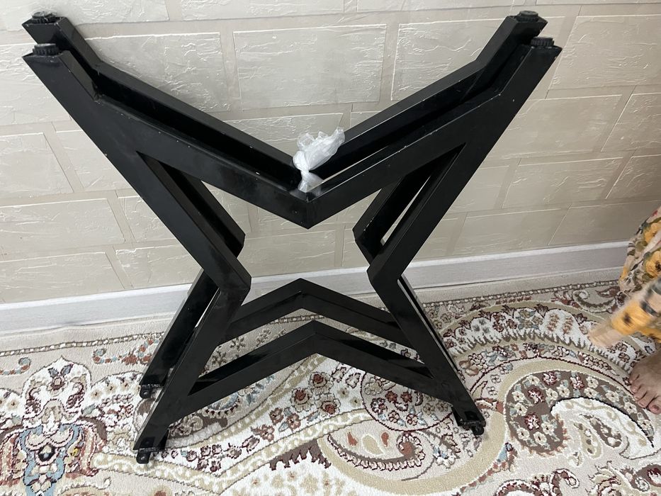 Продаётся стол Состояние хорошее