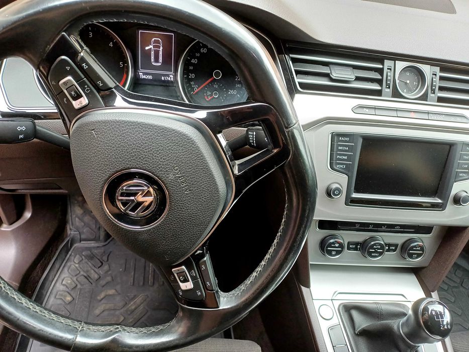 Se vinde Volkswagen Passat