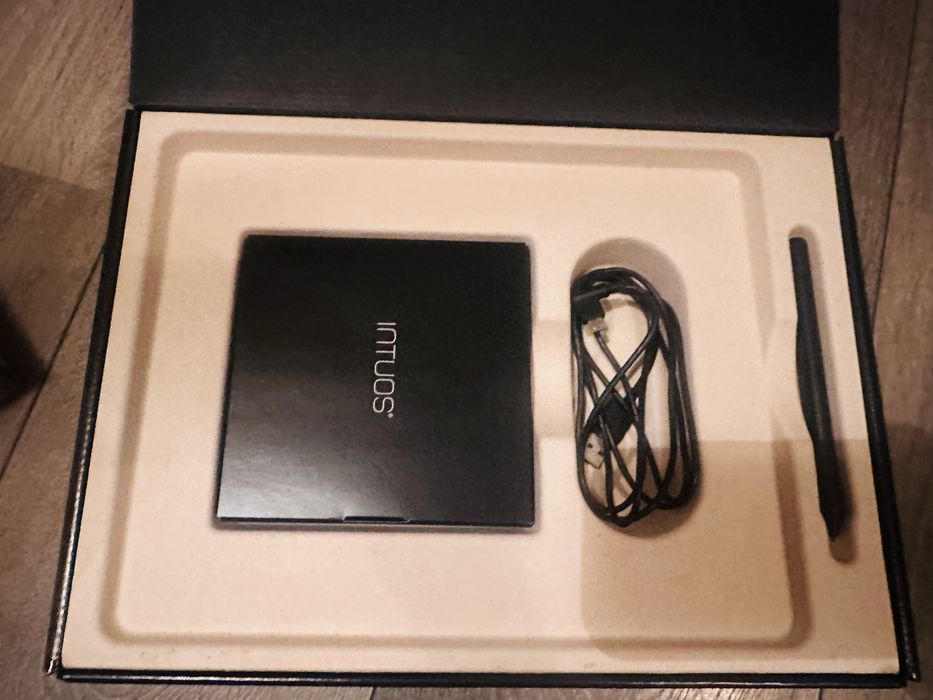 Графичен таблет Wacom Intuos