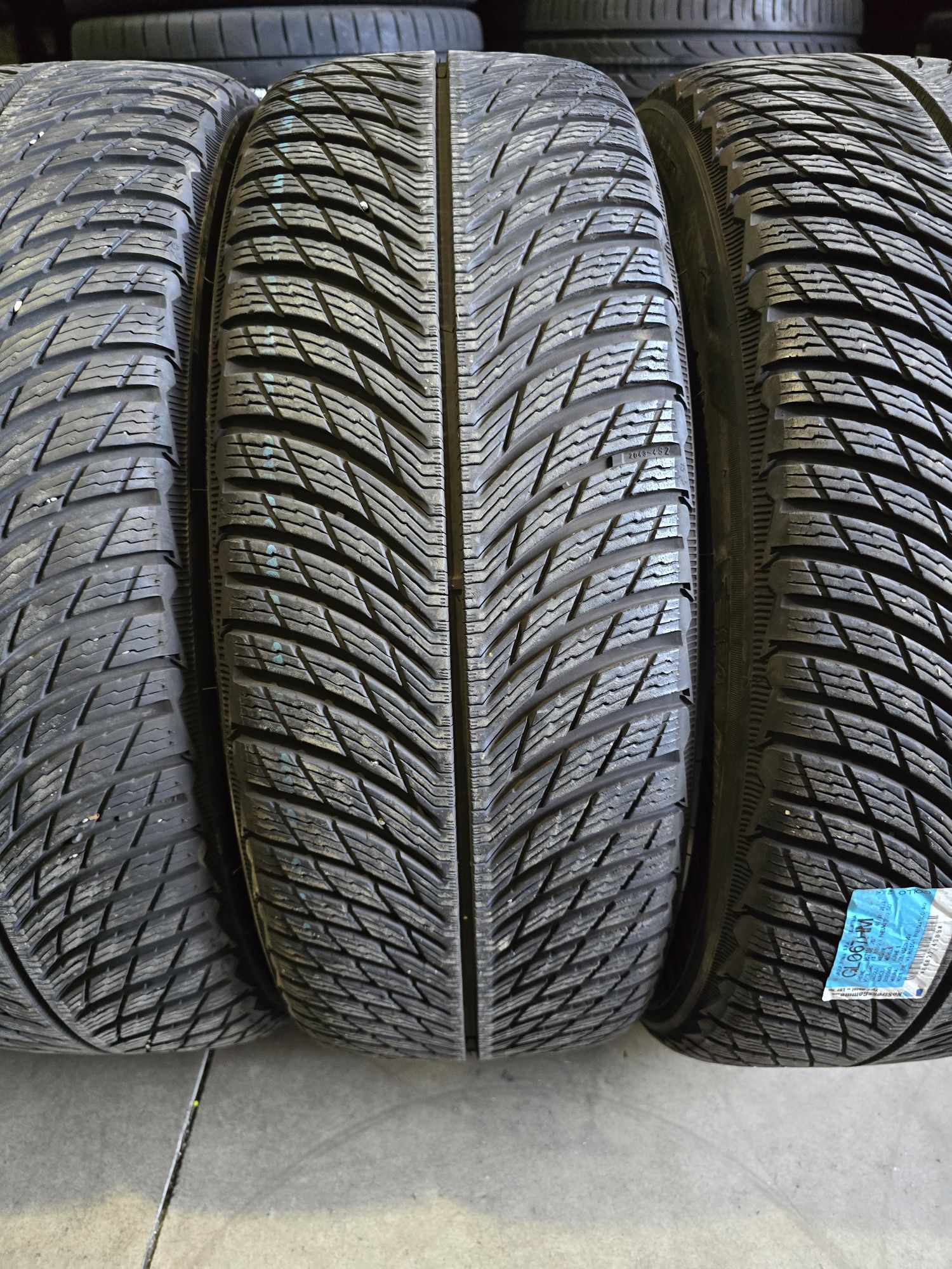 215/45/20 MICHELIN 4бр