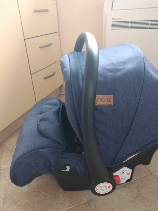 Бебешко столче за кола moni veyron