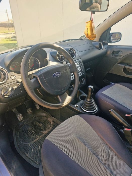 Vand Ford Fiesta