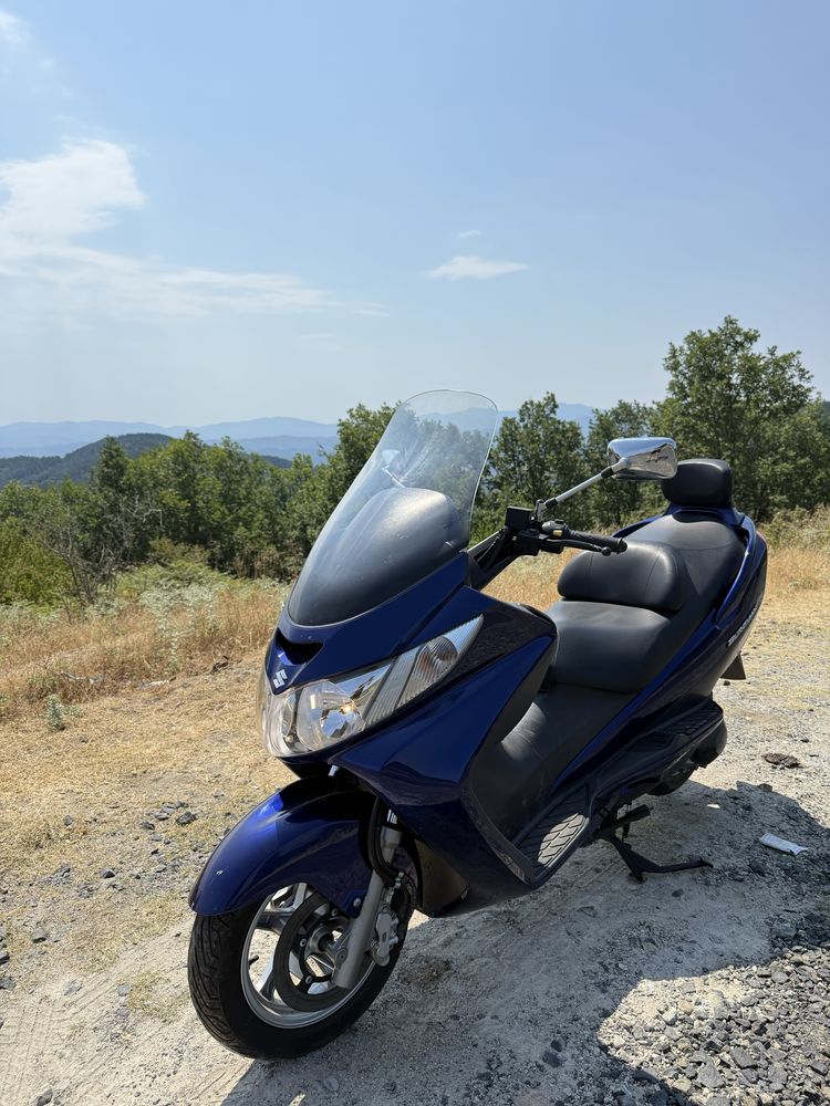 Suzuki Burgman 250i