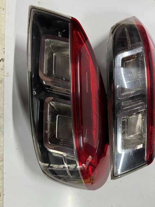 Stop tripla Megane 3 GT coupe stare impecabila!ORICE PIESA DISPONIBILA