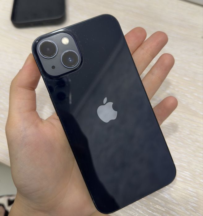 продам айфон 13