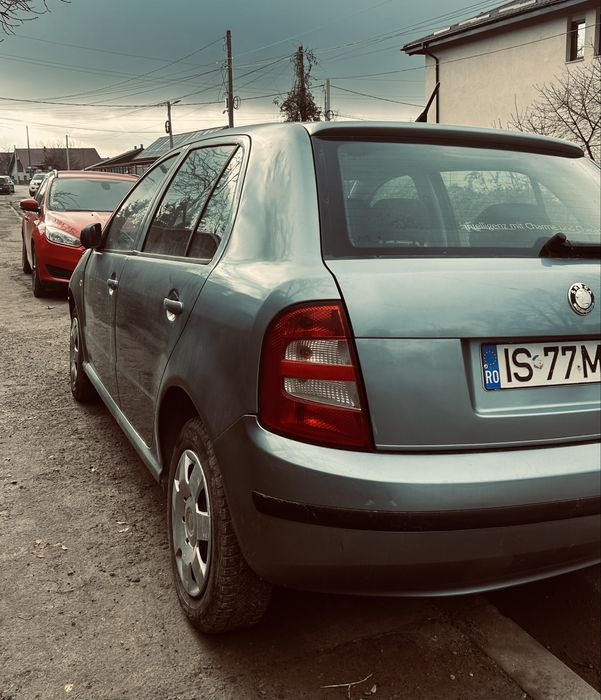 Skoda Fabia 1.2 Benzină – 2003 Mașină întreținută exemplar