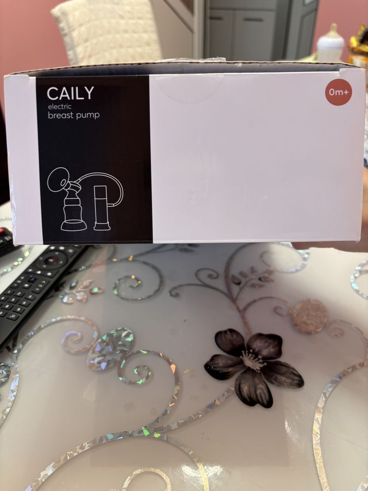 Caily electric breast pump