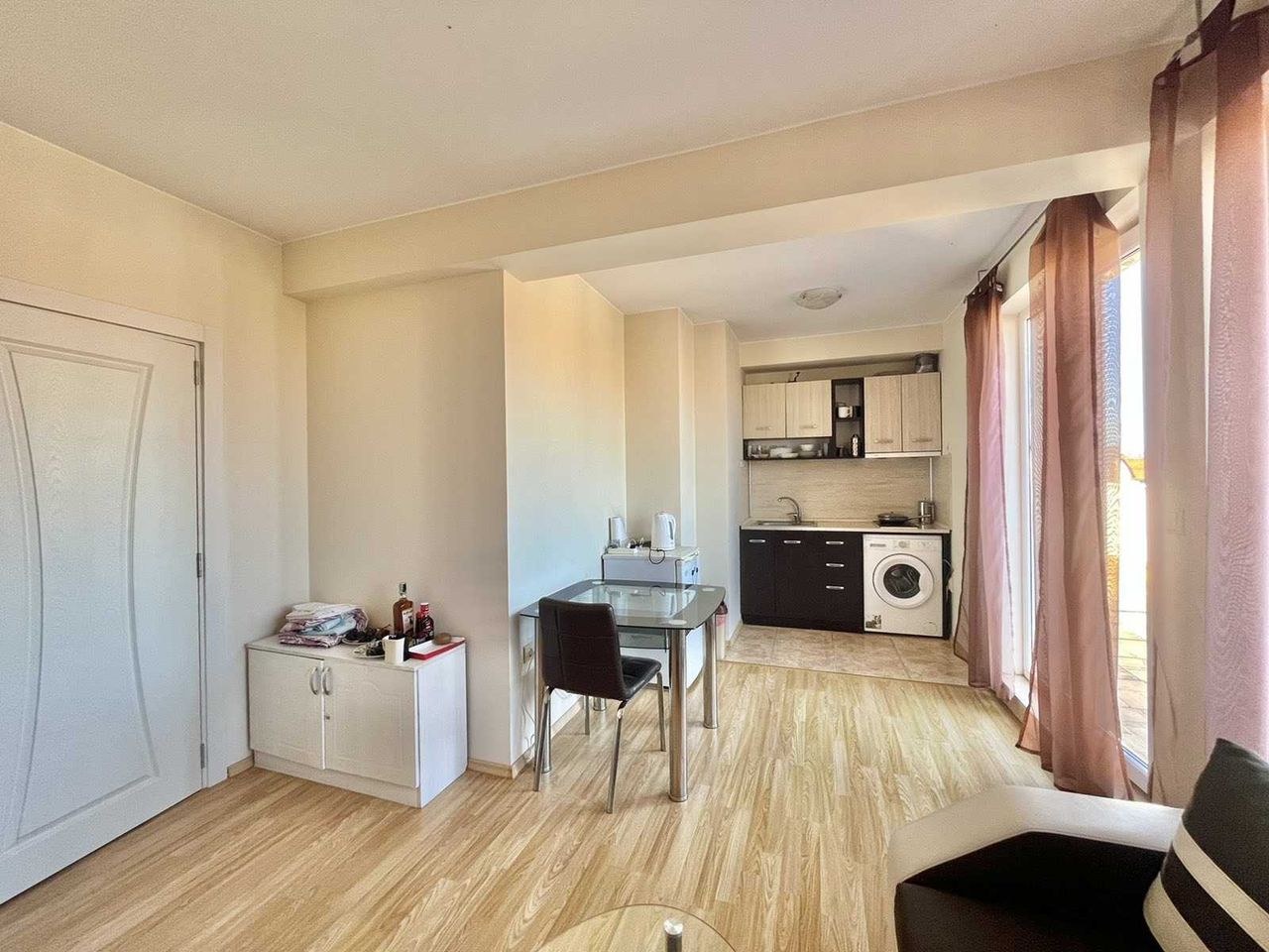 Продава се Двустаен апартамент в с. Равда, Област Бургас - 100 кв.м за 740 €/кв.м - Снимка #4