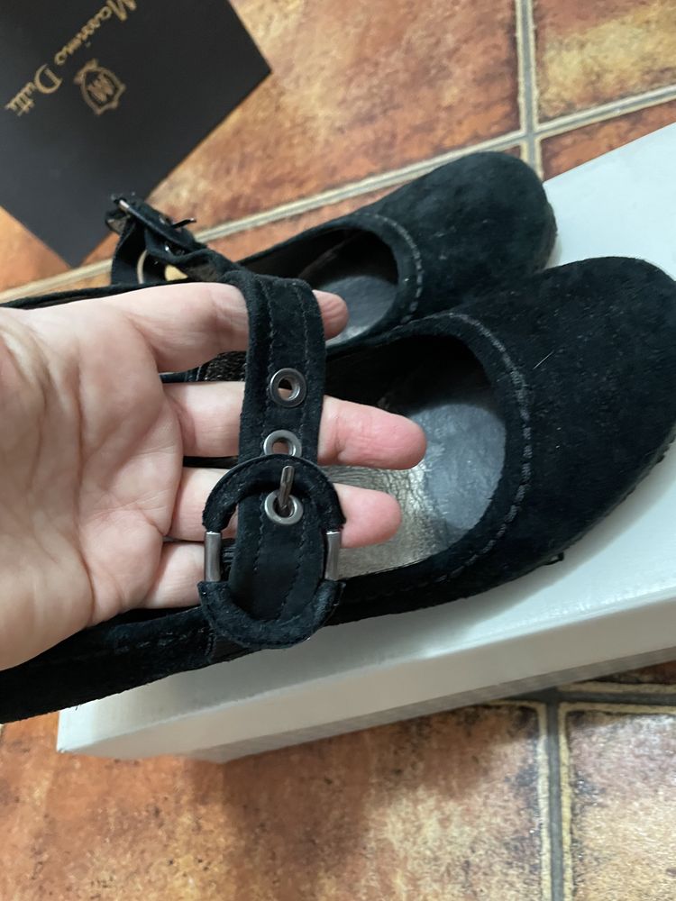 Pantofi Bata negri piele intoarsa nr 38