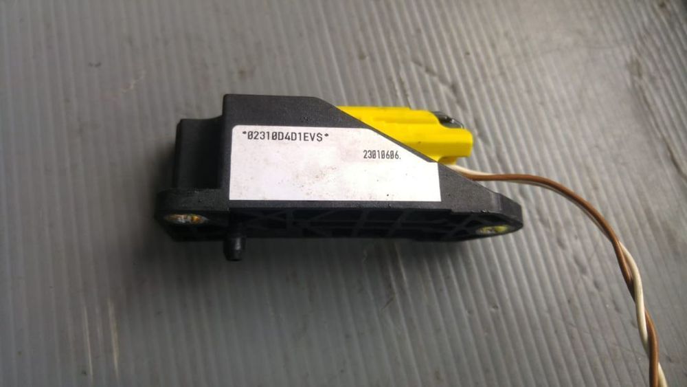 Senzor impact vw golf 4 909606009