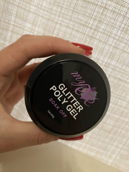 Polygel roz cu sclipici