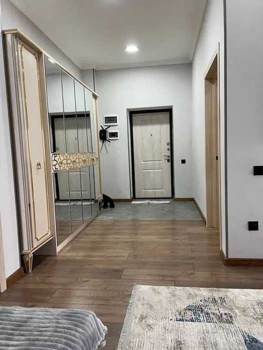 Срочно продам шикарную 2х ком на Шайхантахурский Дружба, Коратош.