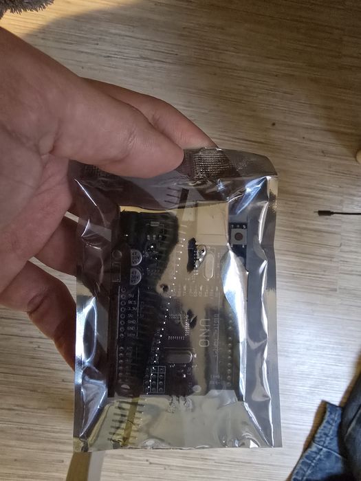 Arduini UNO ново