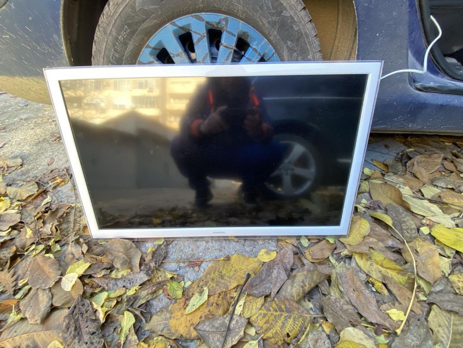 Телевизор Самсунг 32 инча за части