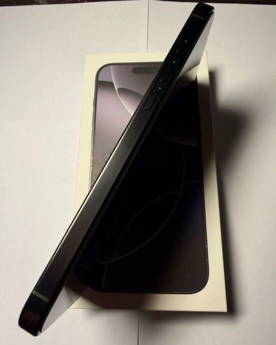 Iphone 16Promax Black 256 LLA ESIM