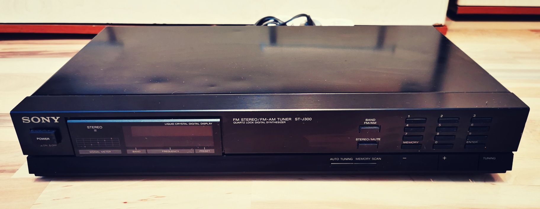 Sony stereo fm am tuner ST-J300 retro vintage anii 80
St