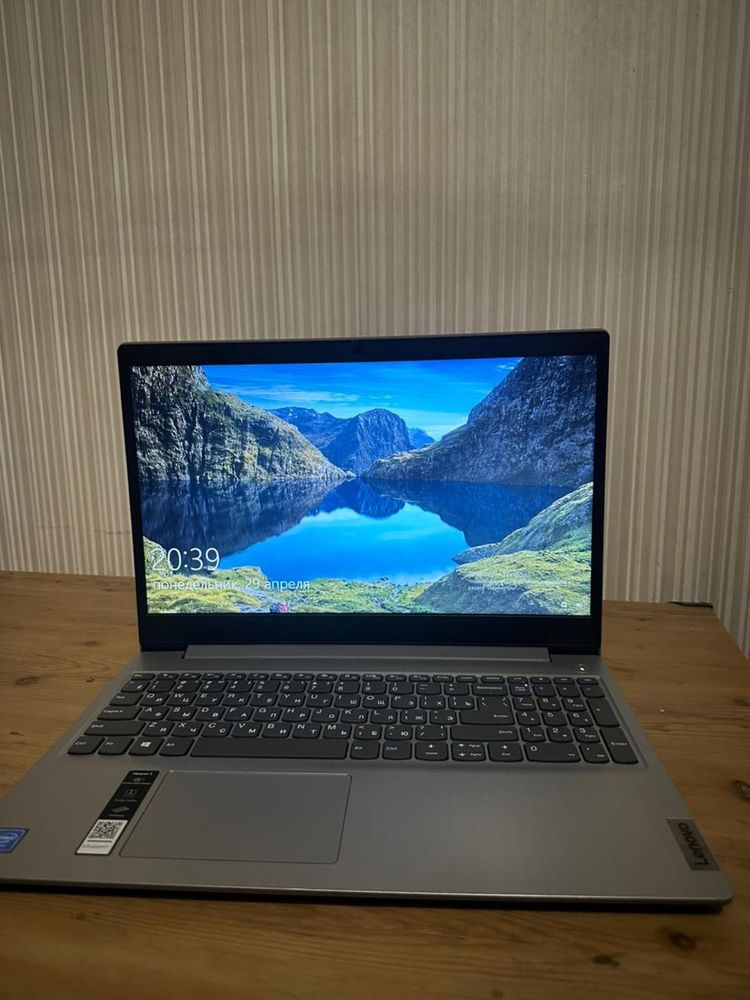 Ноутбук Lenovo Ideapad 3 15IGL05  серый