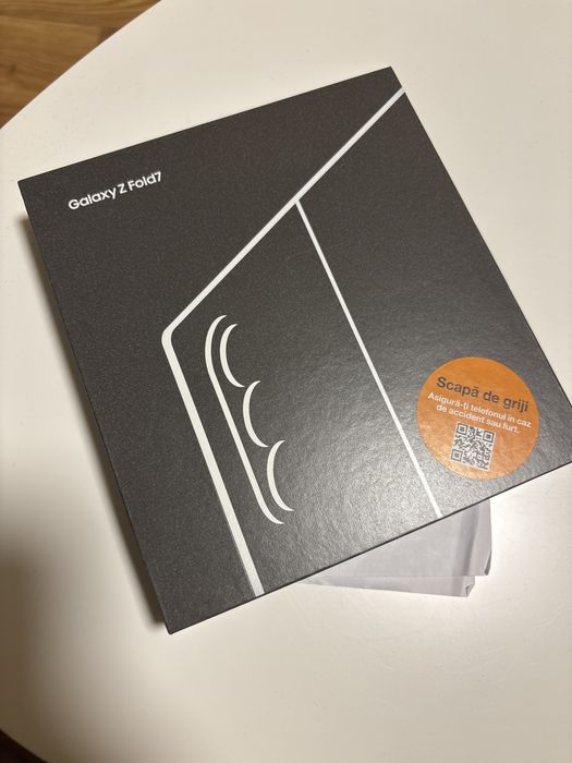Samsung Galaxy Z Fold7 Jetblack 512Gb cu 12gb RAM