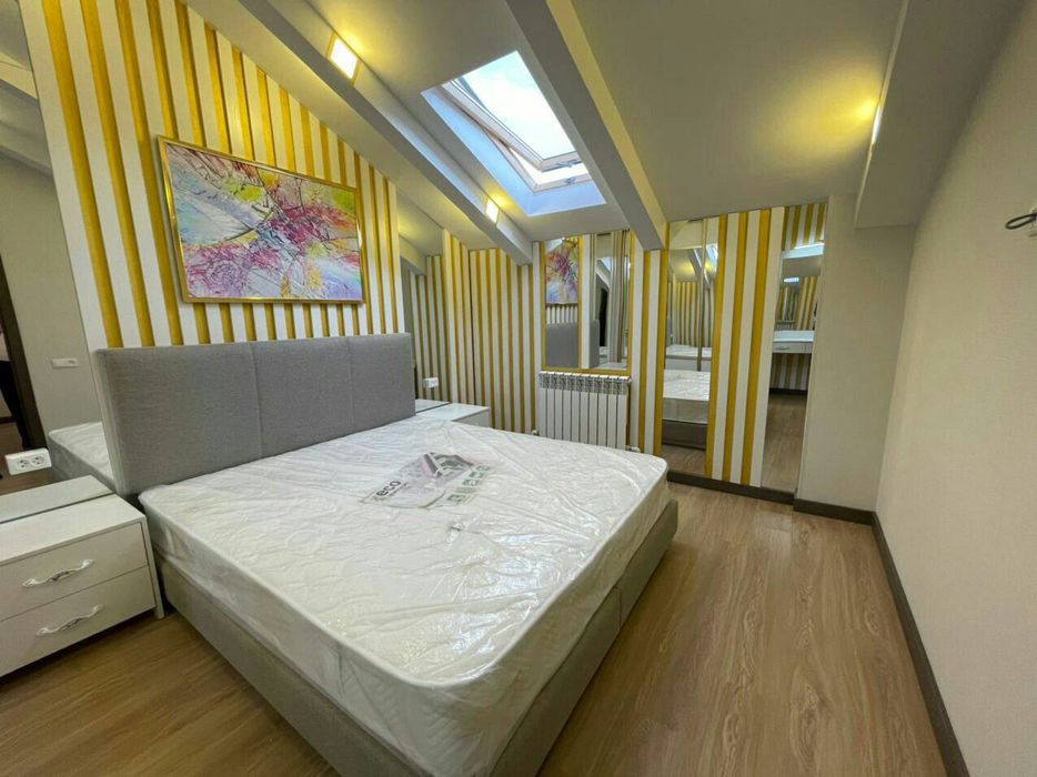 Продается 1в2 комнатная квартира, Нукусская улица, Глинка