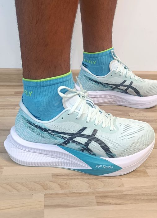 Asics Magic Speed 4 (carbon)
