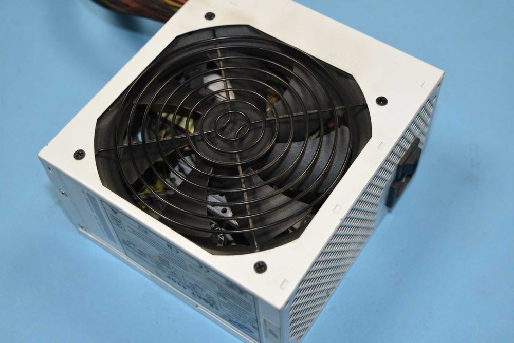 FSP SAGA+ 450P Компютърно захранване 450 вата / 500 максимум