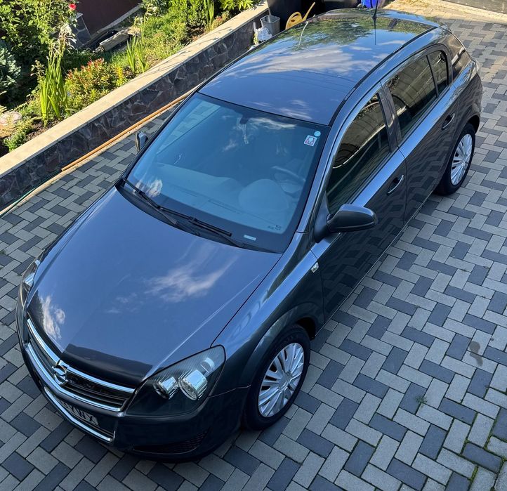Opel Astra Opel Astra H, 2012, 1.6 benzină