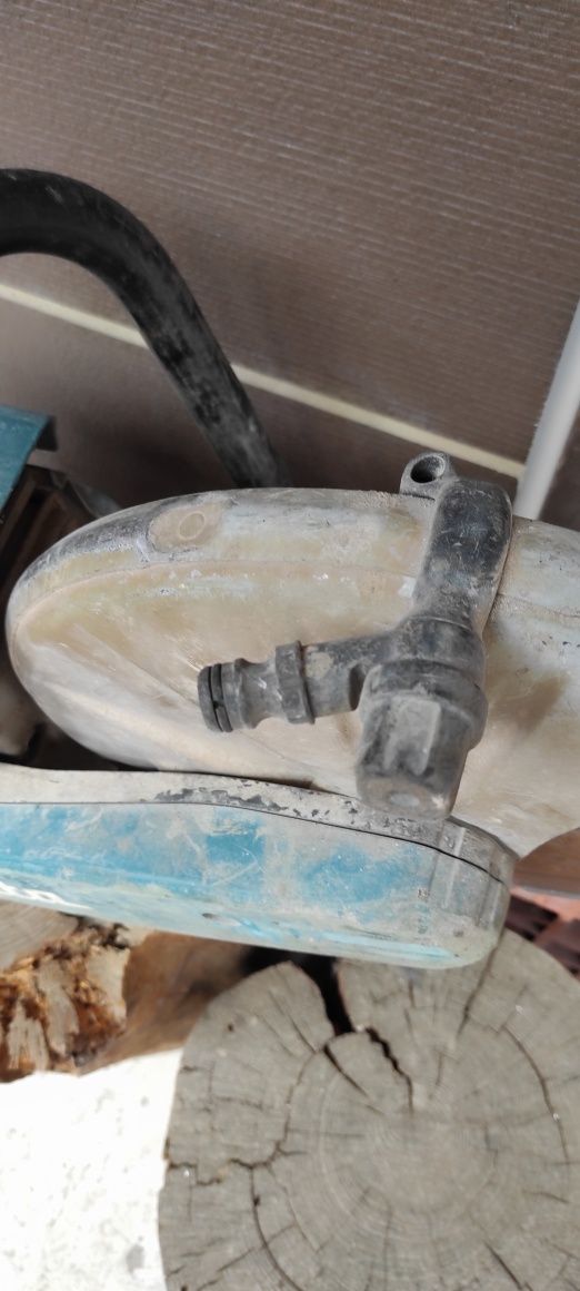 Бензинов фугорез Makita EK 6100