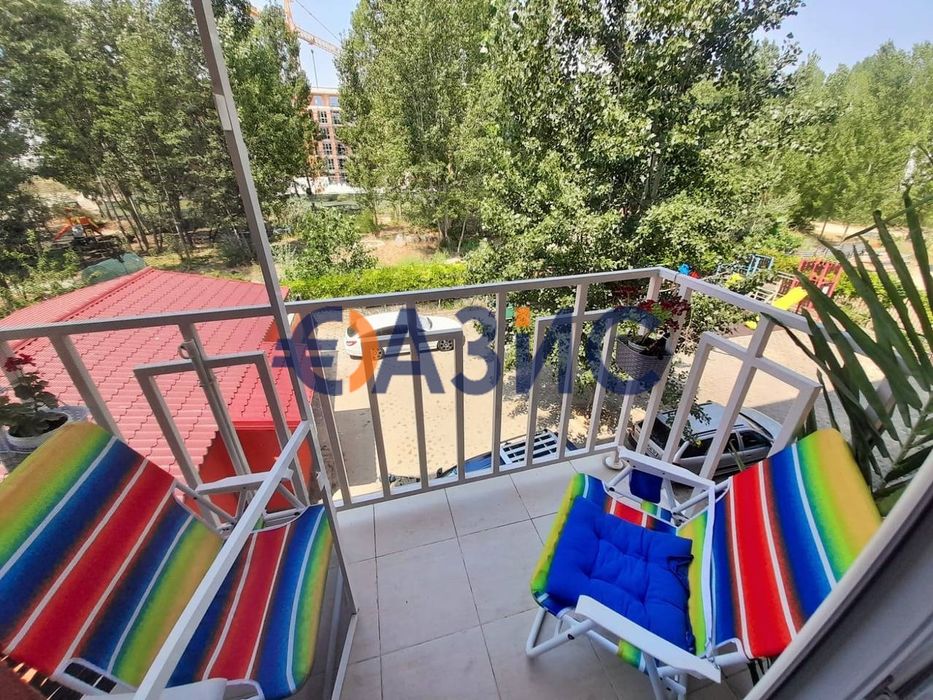 Продава се Двустаен апартамент в к.к. Слънчев бряг - 50 кв.м за 1160 €/кв.м - Снимка #9