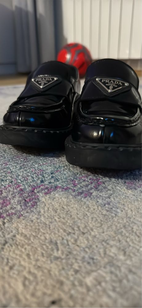 Обувки Prada 38-39 Оригинални