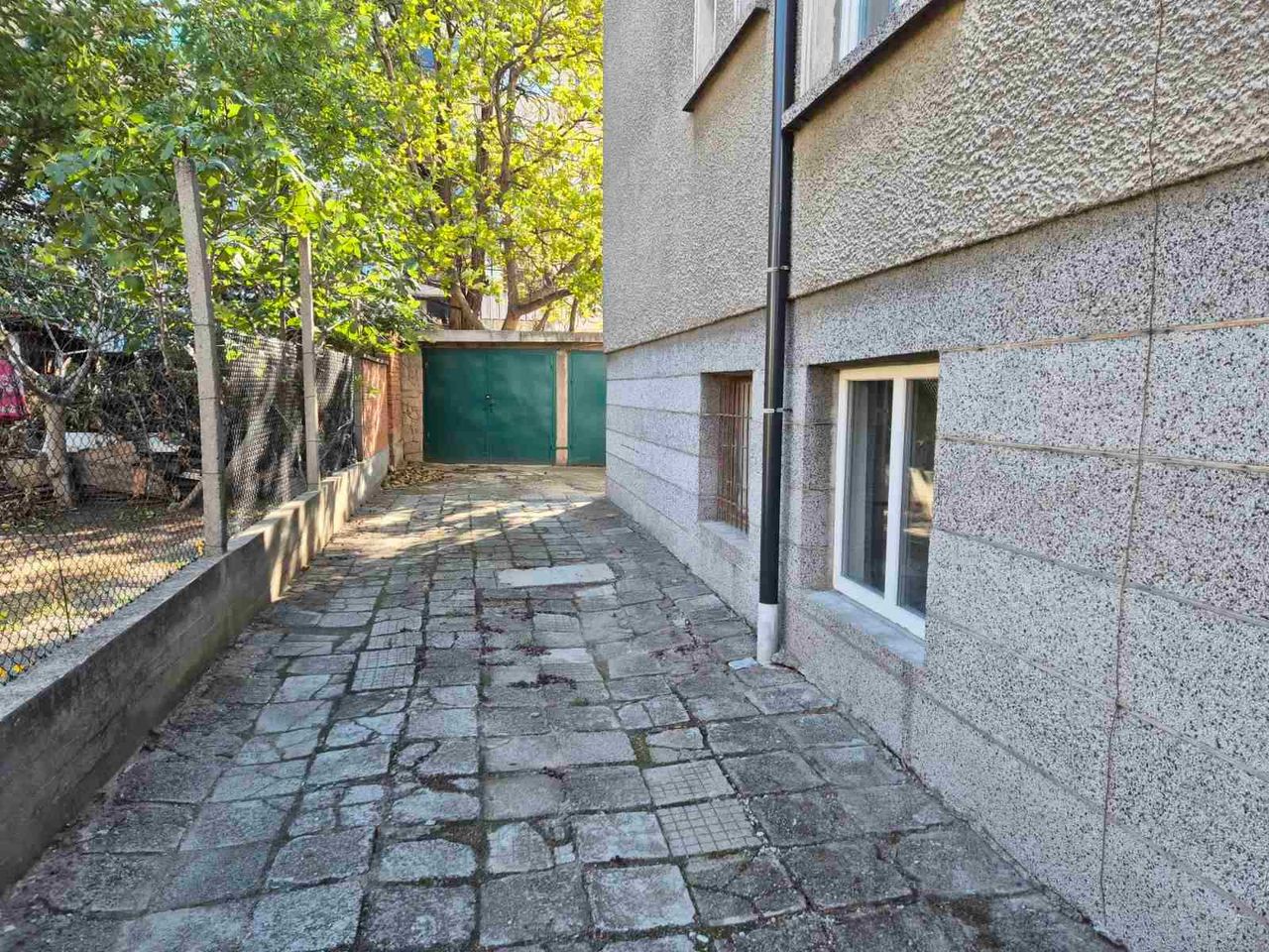 Продава се Многостаен апартамент в Пловдив, Изгрев - 155 кв.м за 1091 €/кв.м - Снимка #15
