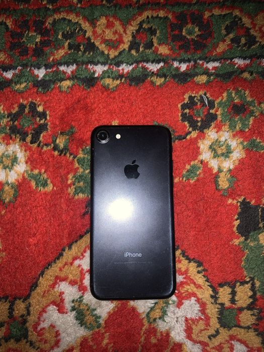 iphone 7 128 gb usiliniy 100 atpechatkasi ishledi xolati zor murojat q