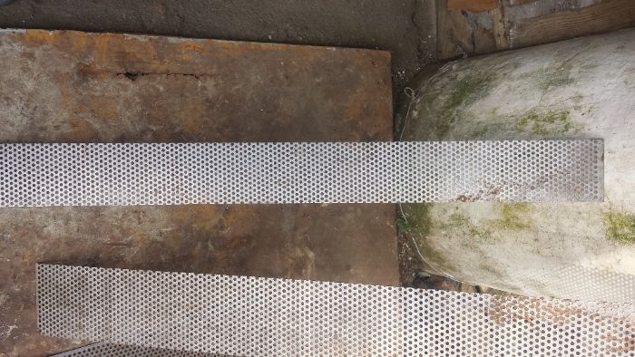 Sita pentru MOARA cu gauri de 3,5  ,  4  si 5 mm