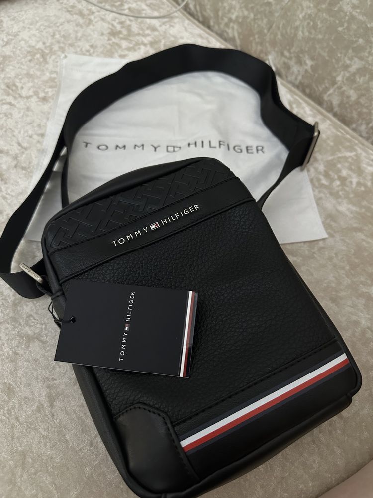 Новая барсетка Tommy Hilfiger