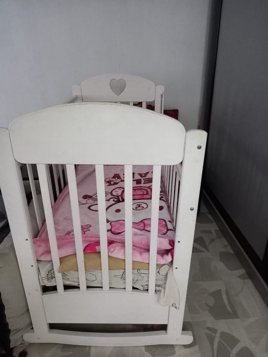 Детский манеж с полочкой