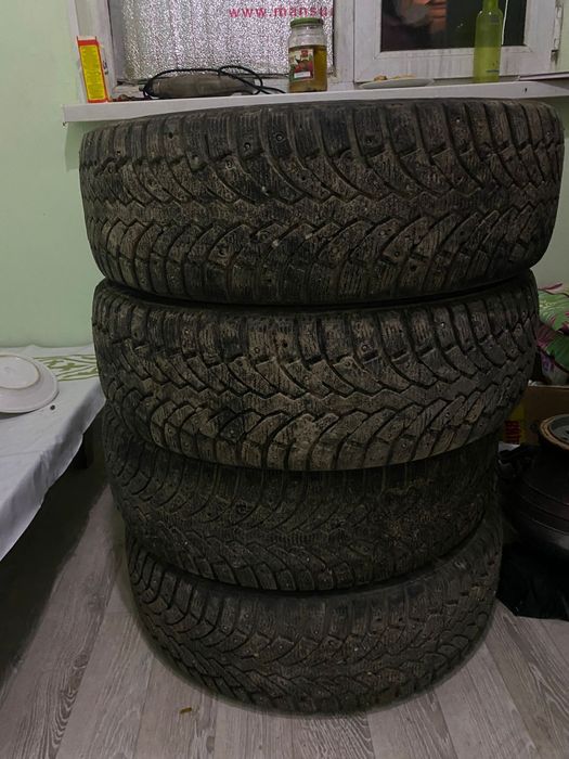 Зимный шина 215/70/16