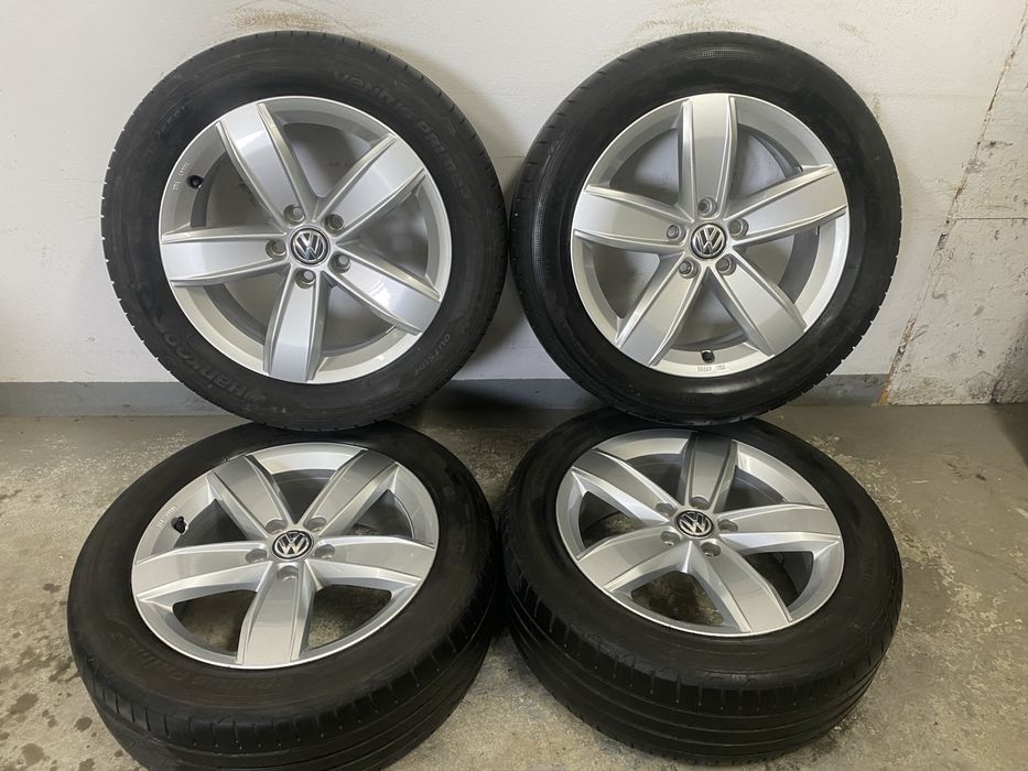 Jante 17 originale Vw Passat Tiguan cu anvelope de vara