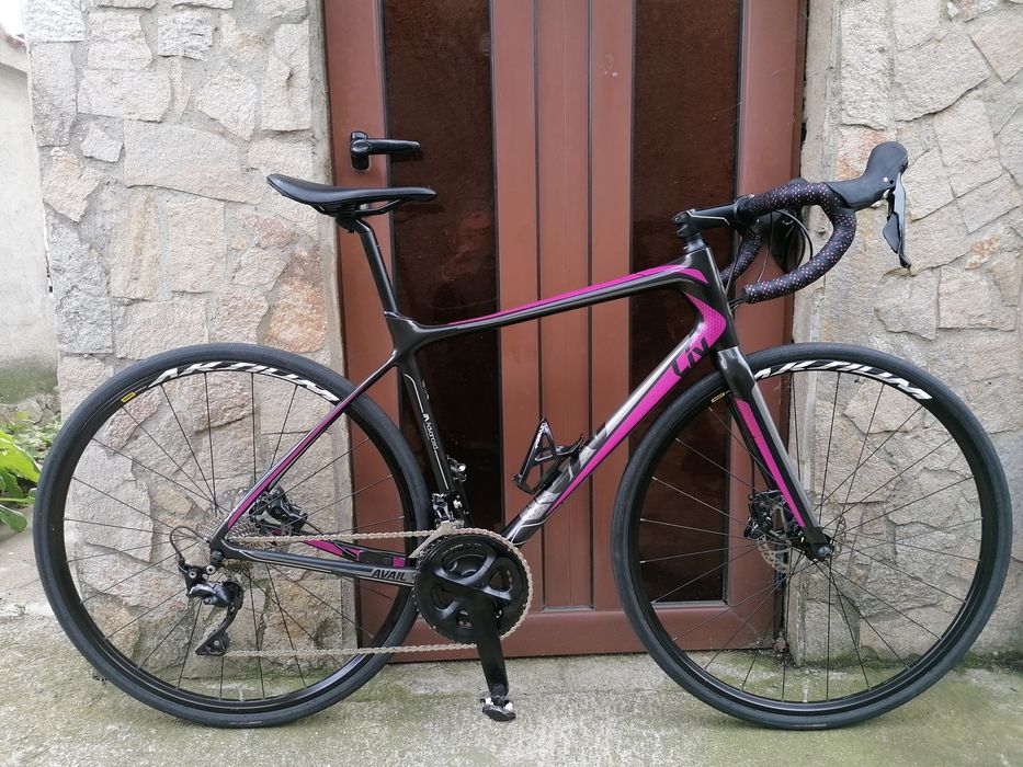 Шосеен GIANT - Liv  Carbon, 2*11 Shimano 105, хидравлични спирачки