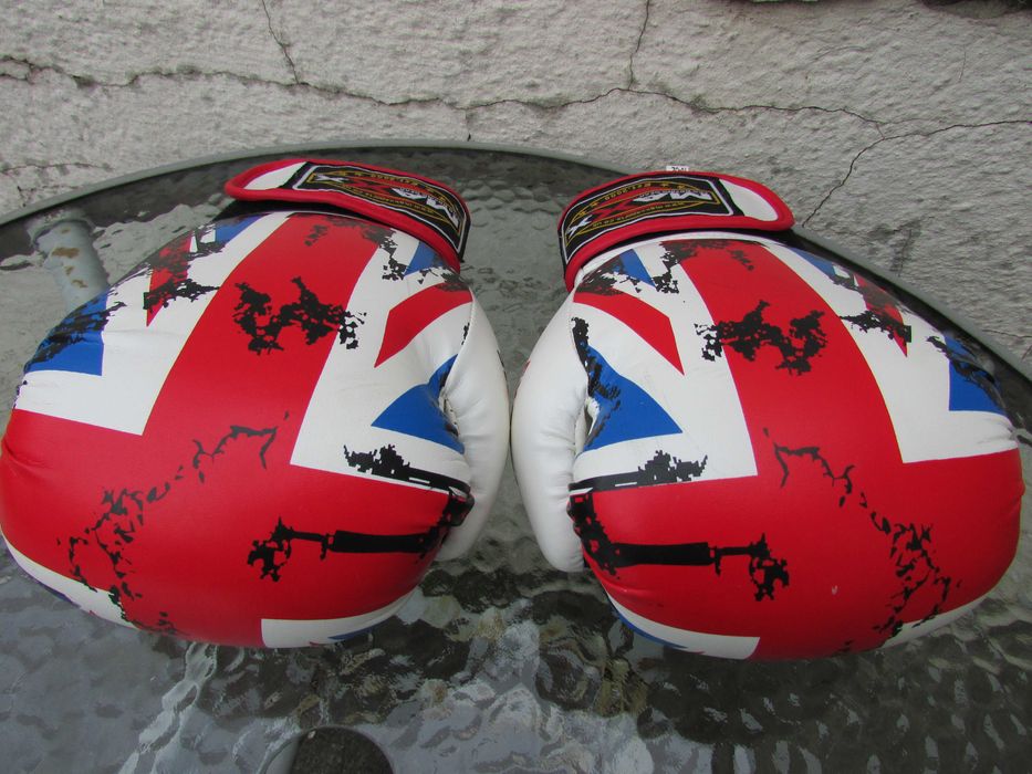 Боксови ръкавици MAXX PRO BOXING GEAR