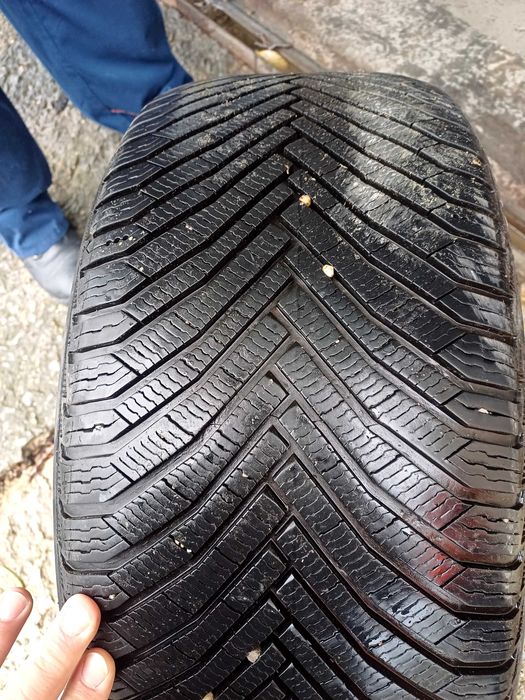 Гуми Michelin 245/40/18 dot 24