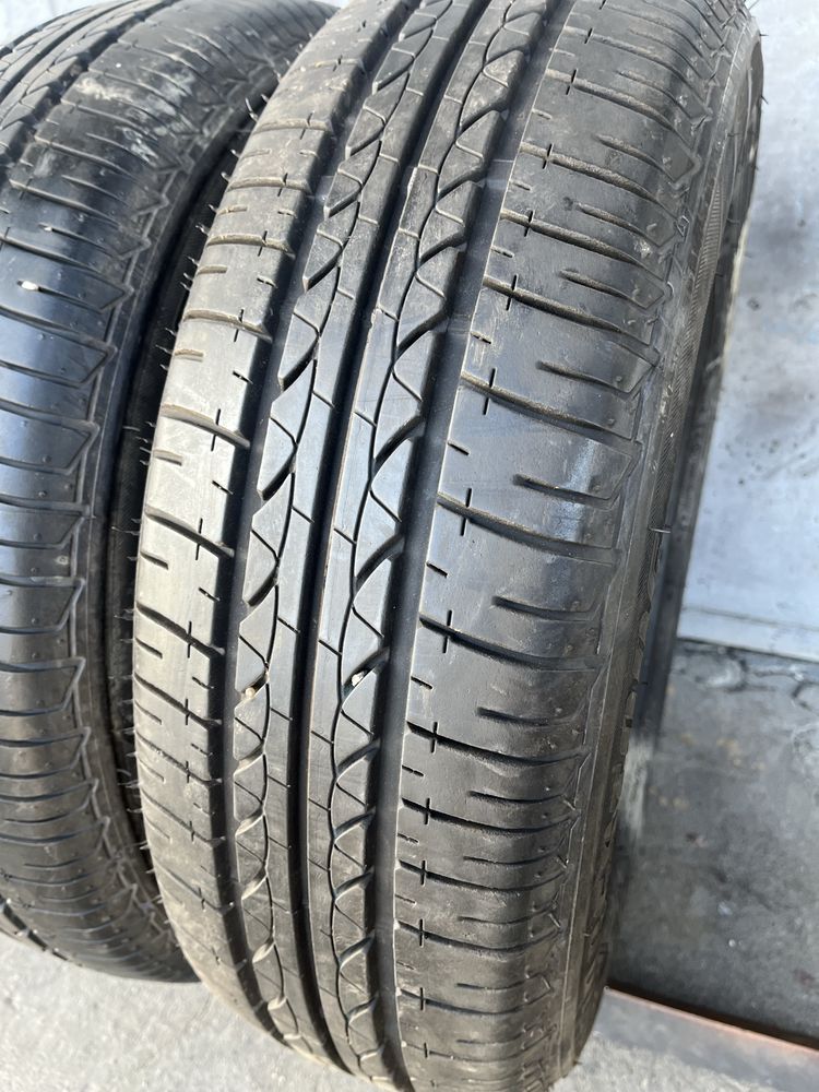 2 бр. летни гуми 185/65/15 Bridgestone DOT 1917 7,5 mm