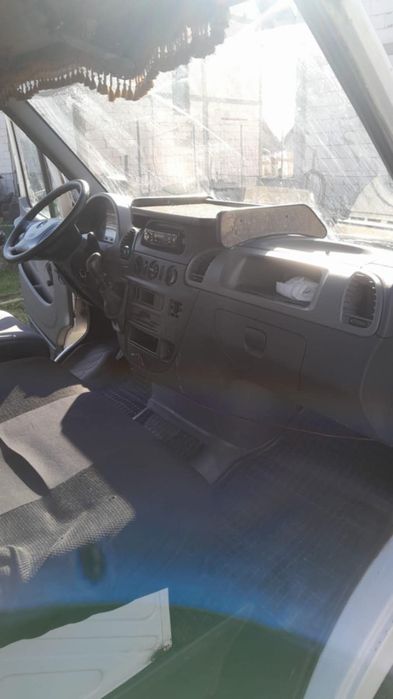 Vând Merces Benz Sprinten