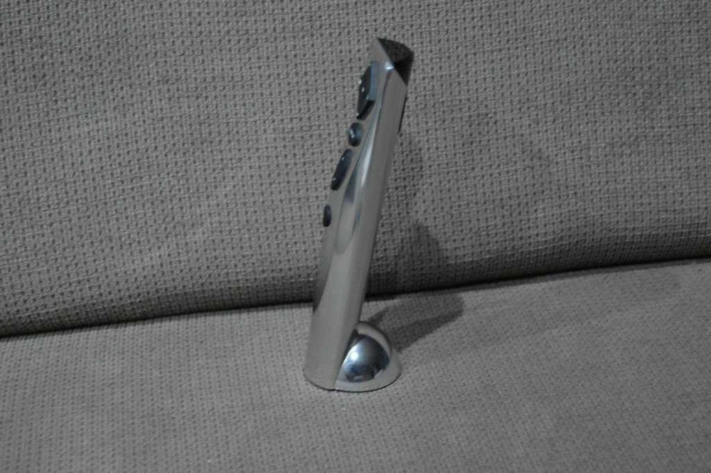 Telecomanda Bang & Olufsen Beo1 (Modelul Clasic 1994-2010)