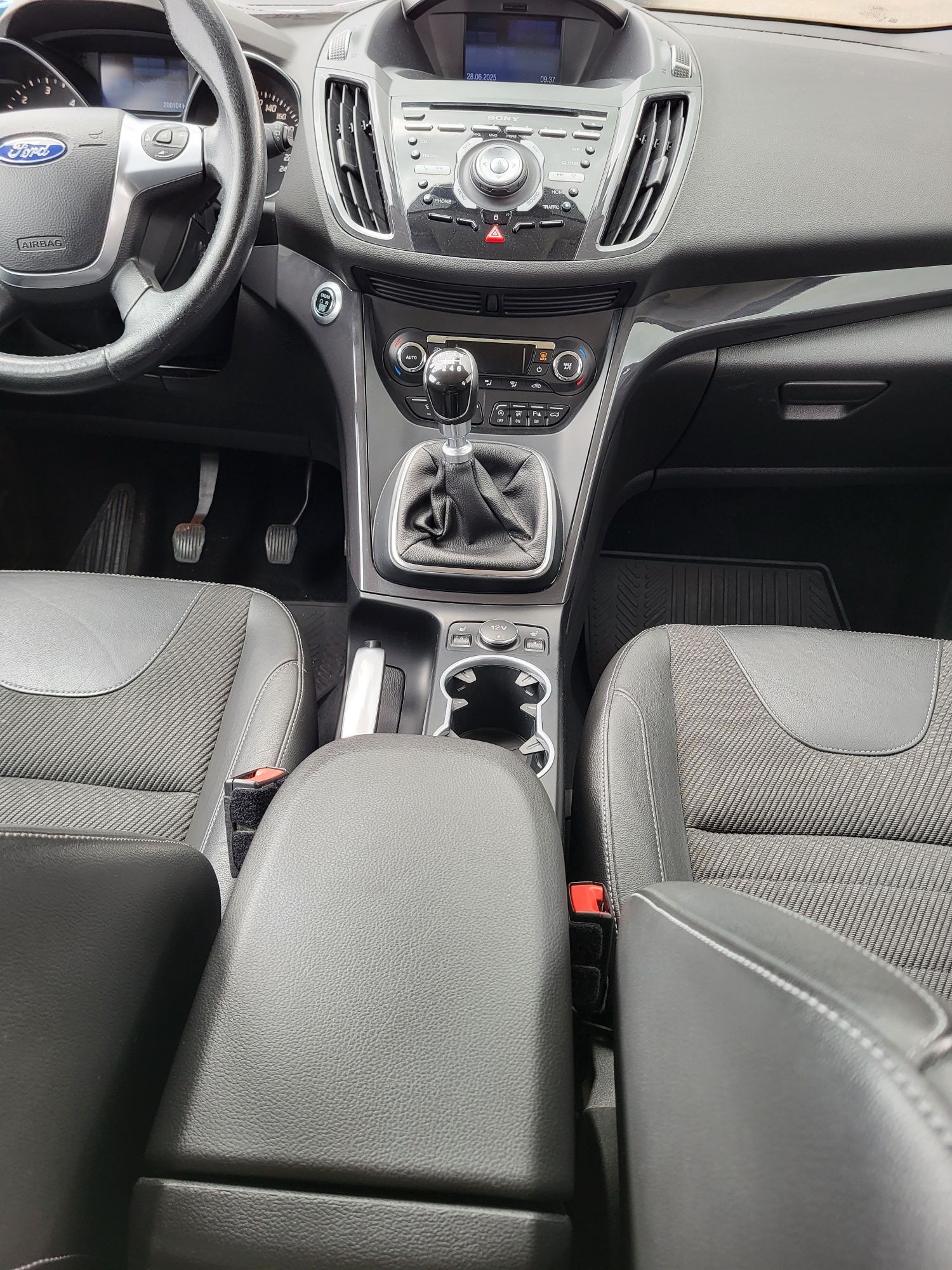 Ford Kuga 2.0tdci 150cp Euro 6 Top!